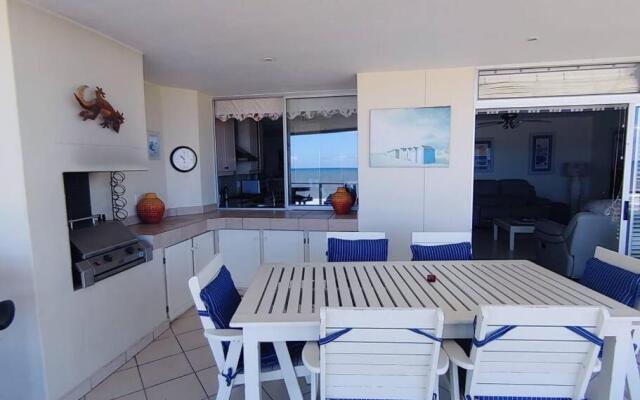 Luxury 4 bedroom apartment