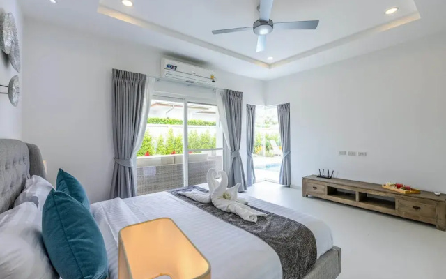 Private 3 Bedroom Pool Villa MS22