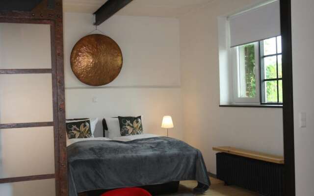 Art-be-and-b Bed and Breakfast