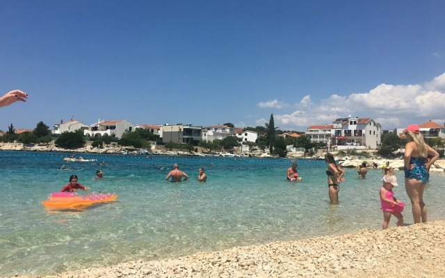 Tea - Parking and Grill, 100 m From sea - A4