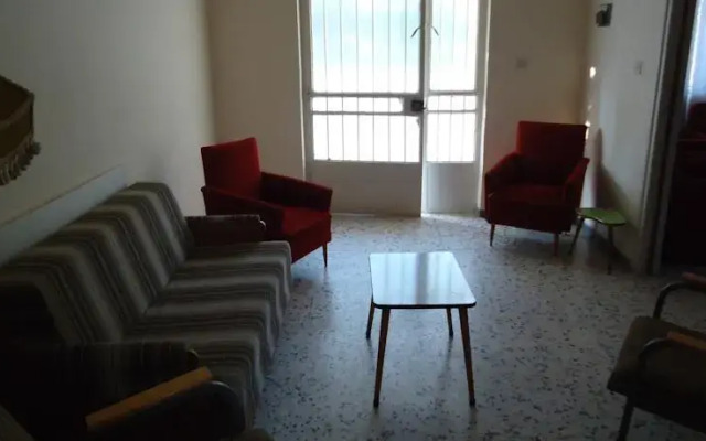 Zorpides House