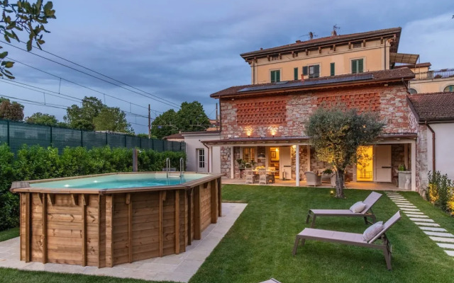 Egidio City Farmhouse