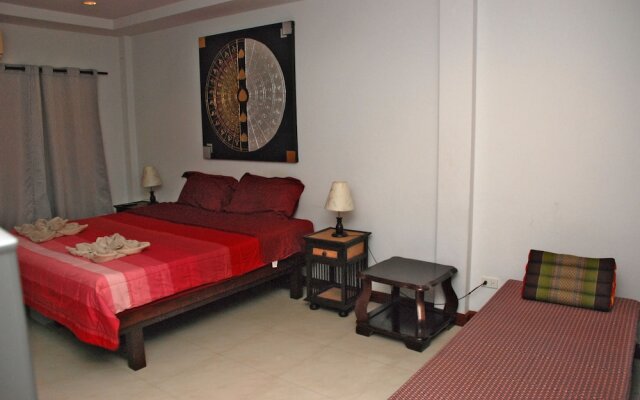 Sea and Sand Guesthouse & Restaurant
