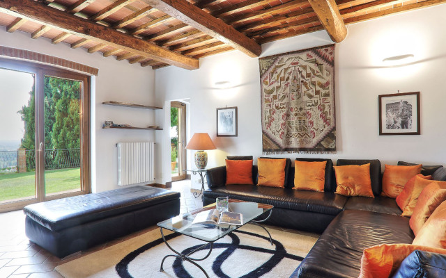 Casanivi 14 2 in Uzzano