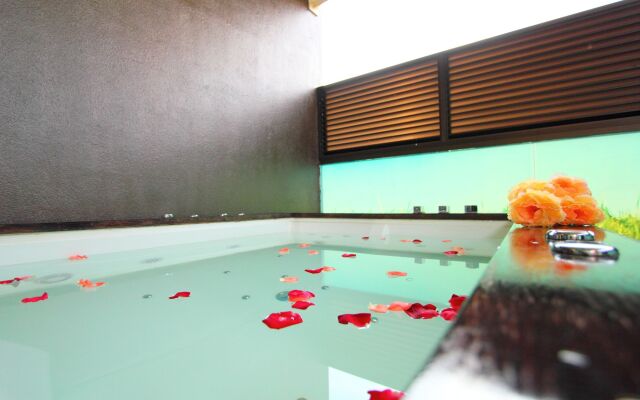 The Guest Hotel & Spa