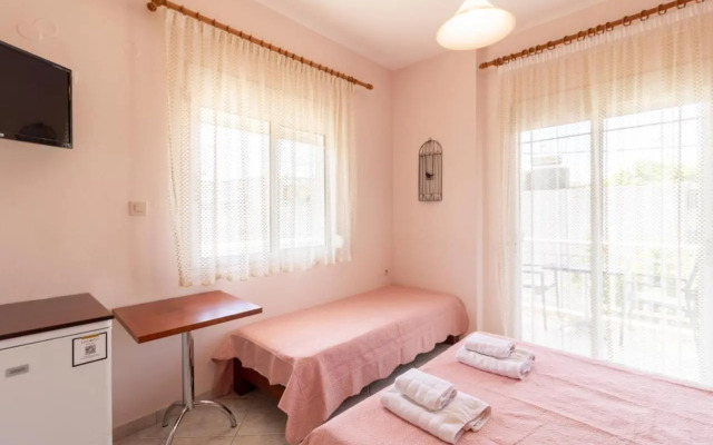 Iliadis House II