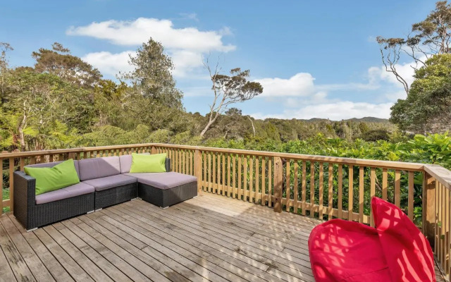 Lofty Te Haumi - Paihia Holiday Home