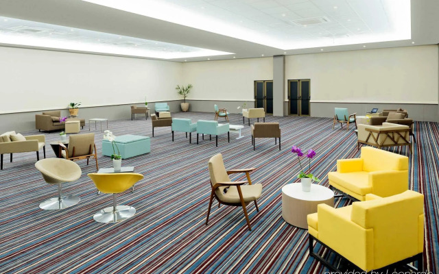 Отель Wyndham Salvador Hangar Aeroporto