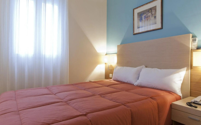 Hotel El Mirador Puerta del Sol