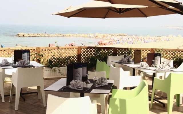 AZ Hotel Vague d’Or