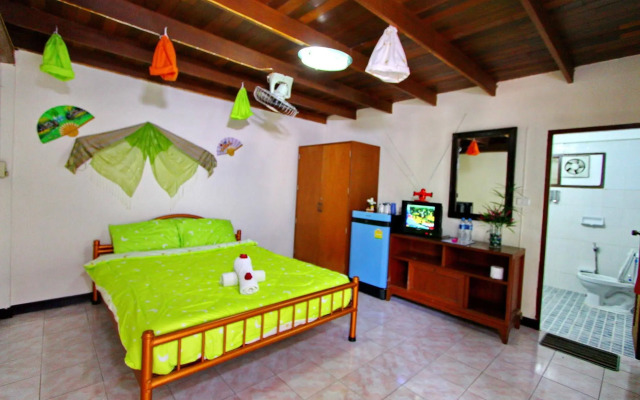 OYO 909 Guiding Star Resort