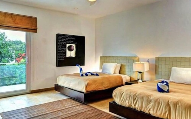 Via 38 PH Fuego by Realty Group