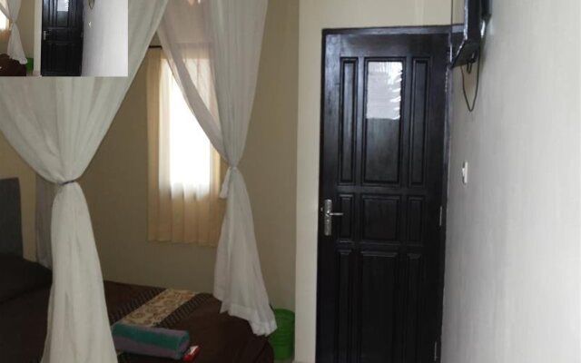 Van Dhika Guest House Bali