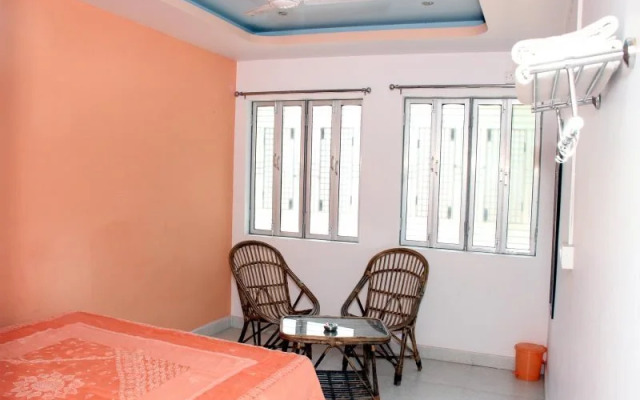 Ganga Love Luxe Guest House