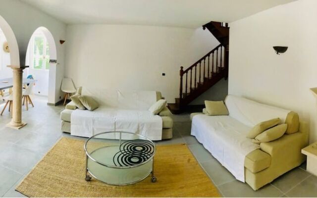 Maison Familiale Tout Confort