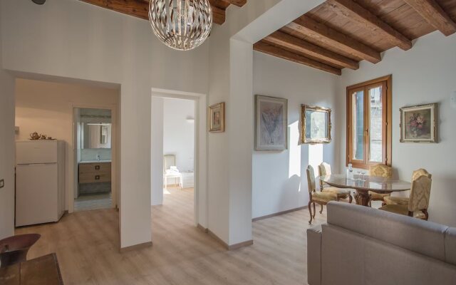 Venezia - Calle Campanile 3076