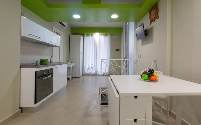 3158 Sterlizia House by Barbarhouse