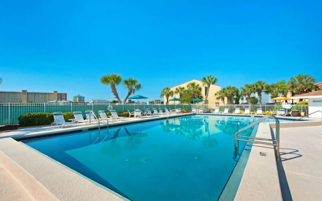 Dolphin Point 103b 2 Bedroom Condo by RedAwning