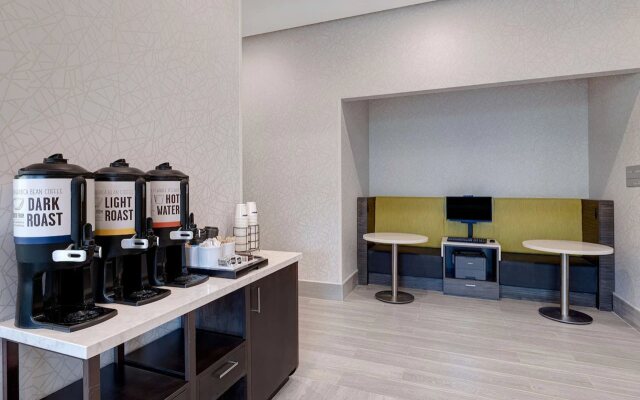 Hampton Inn & Suites by Hilton Burlington Toronto