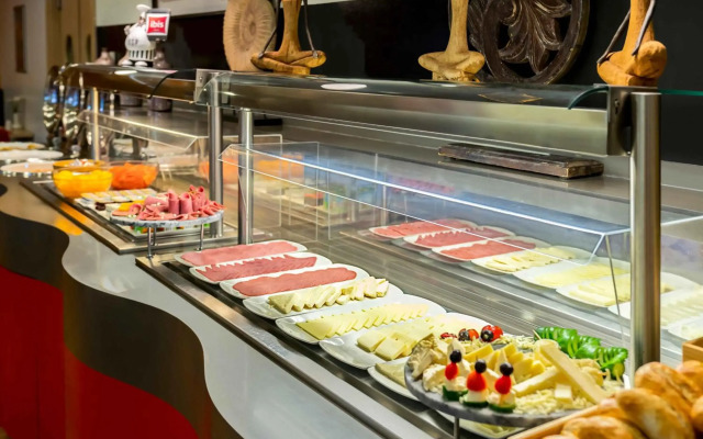 ibis Izmir Alsancak
