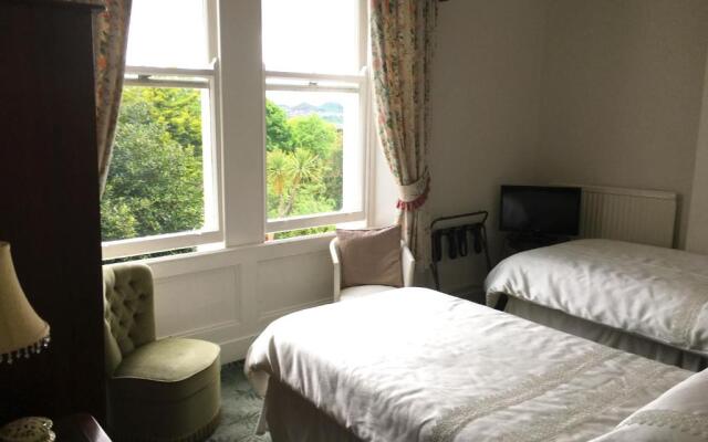 Bron Orme Hotel
