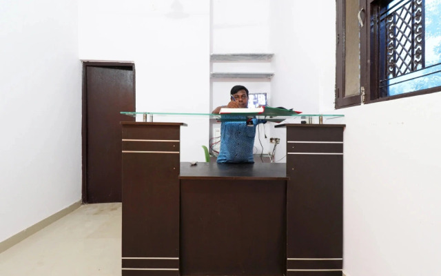 Hotel Signature Village by OYO rooms