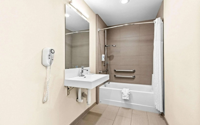 Comfort Inn Modesto