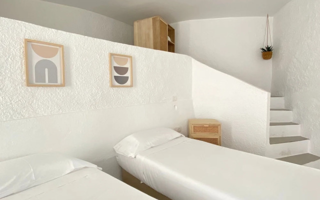 Castell Mar 1011 in Roses