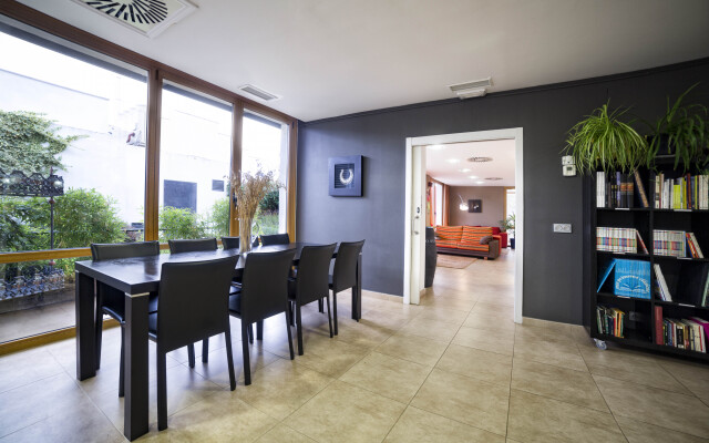 Hotel Doña Mayor