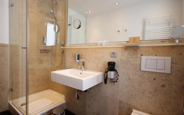 Qube Hotel Bergheim