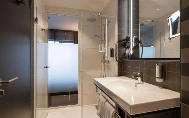 V8 Hotel Köln