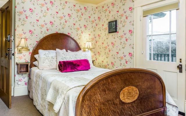 Abigail’s Bed & Breakfast Inn