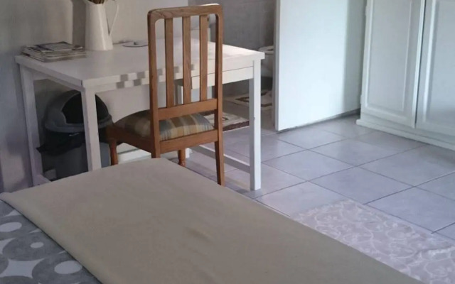 At Eezzze Riversway Self Catering