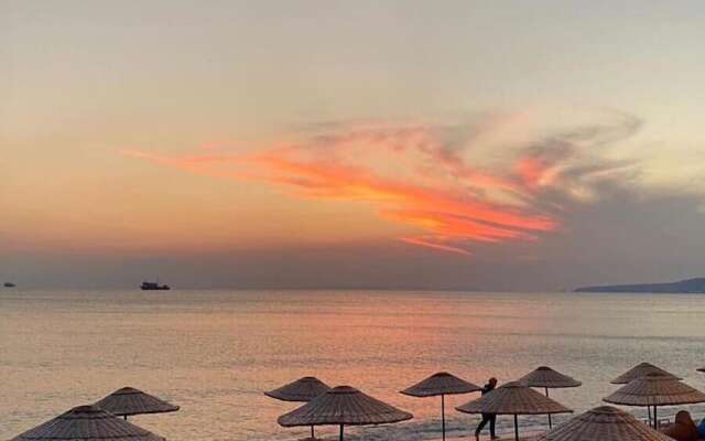 Yalim Hotel