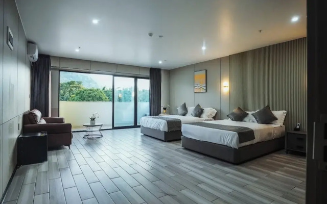 Taufusi Hotel
