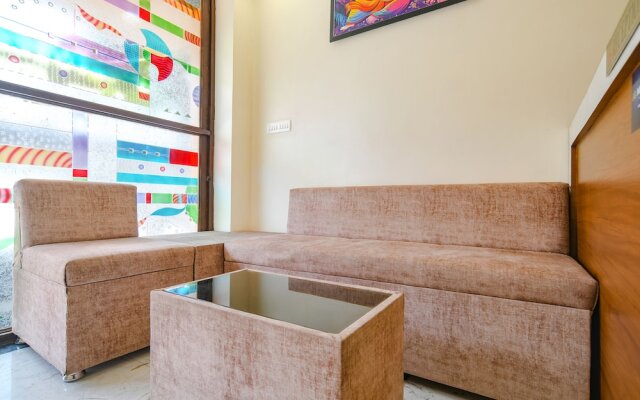 Fabhotel Atharv