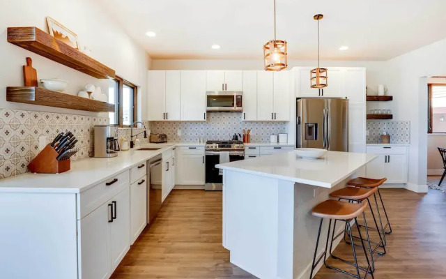Cozy Tabernash Home w/ Fireplace & Mountain Views