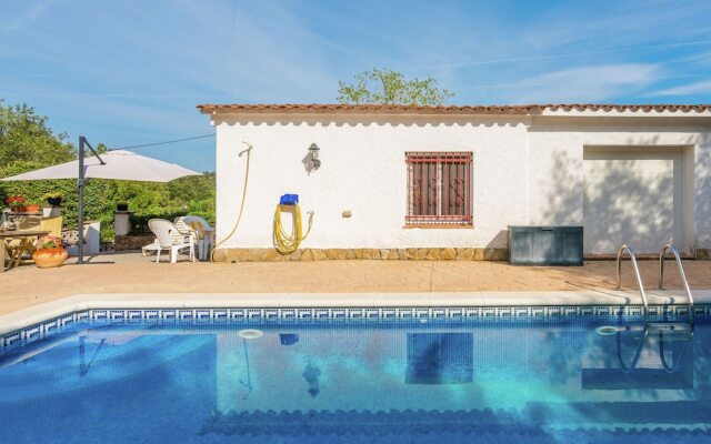 Well Maintained Holiday Home in Quiet Surroundings With Privacy and Private Pool