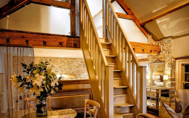 The Apple Store at Gileston Manor