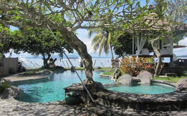 Abalone Resort
