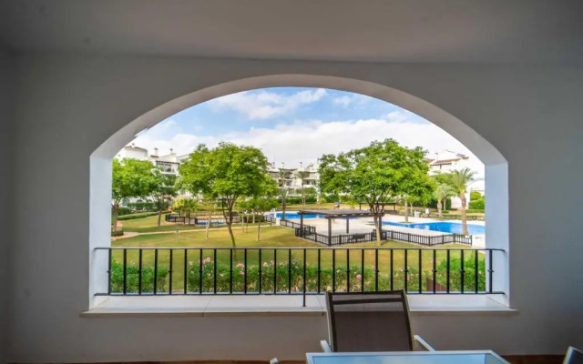 Bright Apartment with Pool Views - BA811