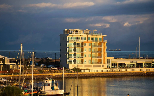 Wallaroo Marina Apartments