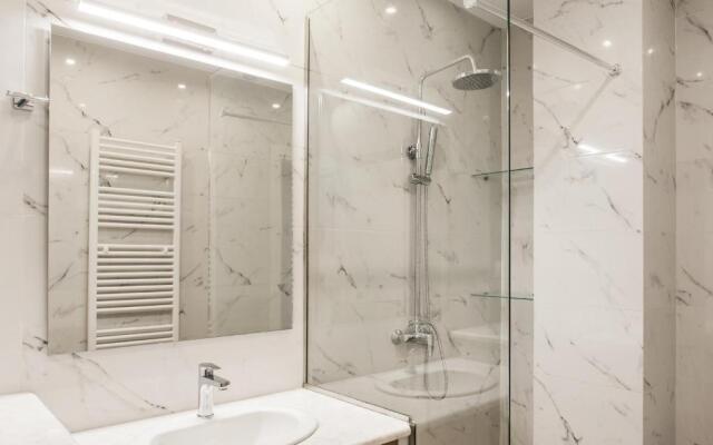 Lovely 1BR Apartment in Koukaki by UPSTREET