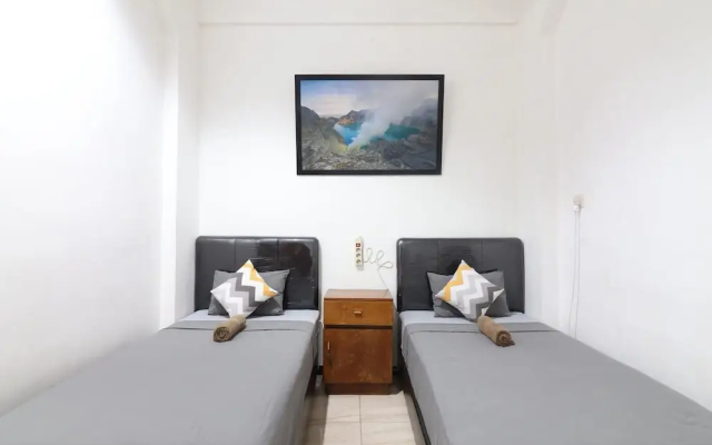 MADOR Malang Dorm Hostel