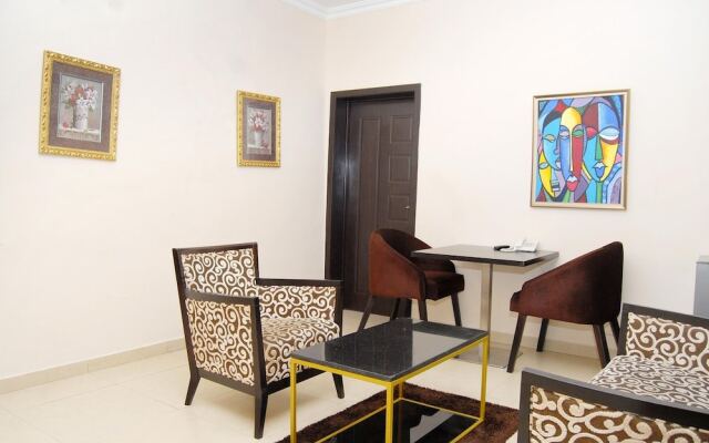 Kings Celia Hotel & Suites