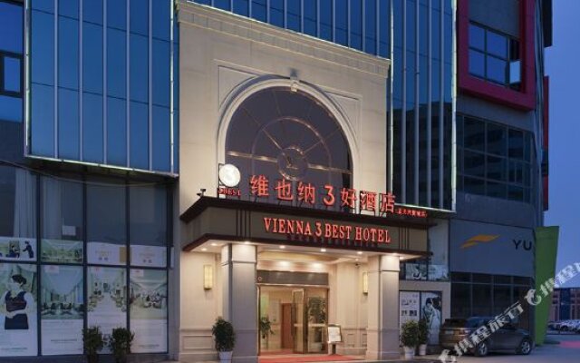 Nanas Hotel