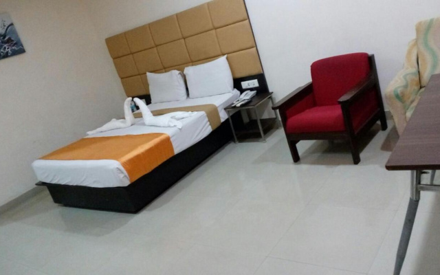 M Hotel Benz Circle