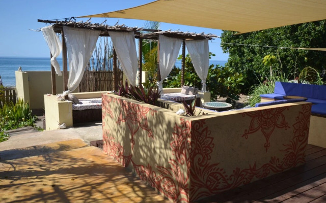 Katamah Beachfront Guesthouse