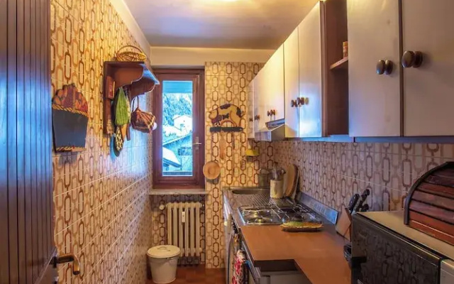 Welcoming 3BR Flat with parking in Verrand