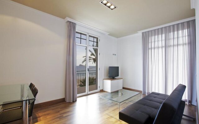 Apartamentos Senabre Palais